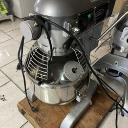 Mixer 20 Quarts 