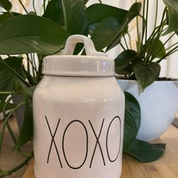 Rae Dunn Xoxo Canister
