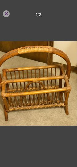 Magazines rack