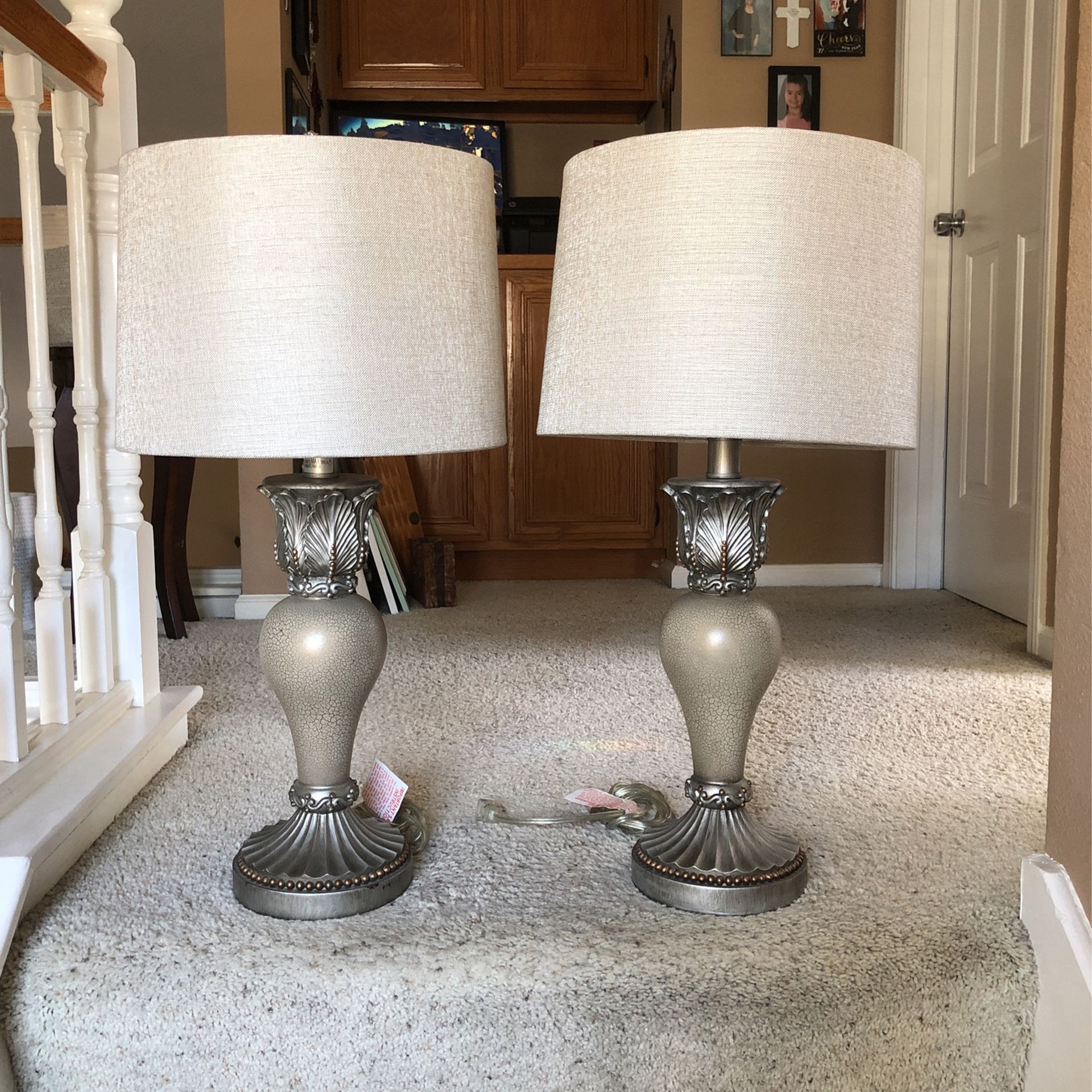 2 Lamps