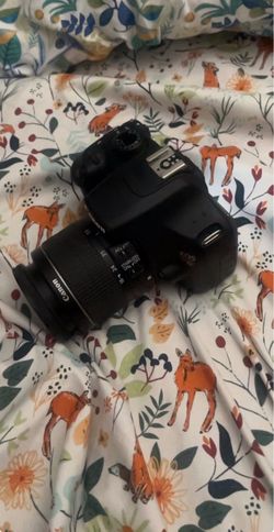 Canon EOS Rebel T5 DSLR Camera + 18-55mm Lens + Battery/Charger