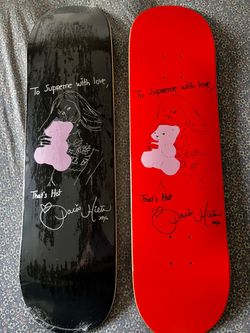SUPREME PARIS HILTON DECK SET