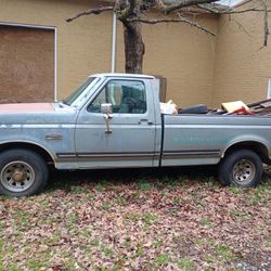1989 Ford 1/2 Ton Trucks