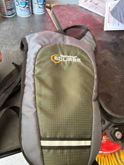 Small bass pro hydration backpack