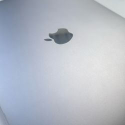 2020 MacBook Air 13” 