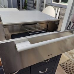 30" Miele easy touch Warming Oven