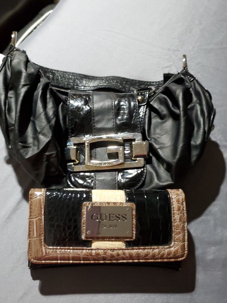 Guess bag and wallet