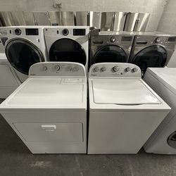 Whirlpool Washer and Dryer Set “27 ( Lavadora y Secadora )