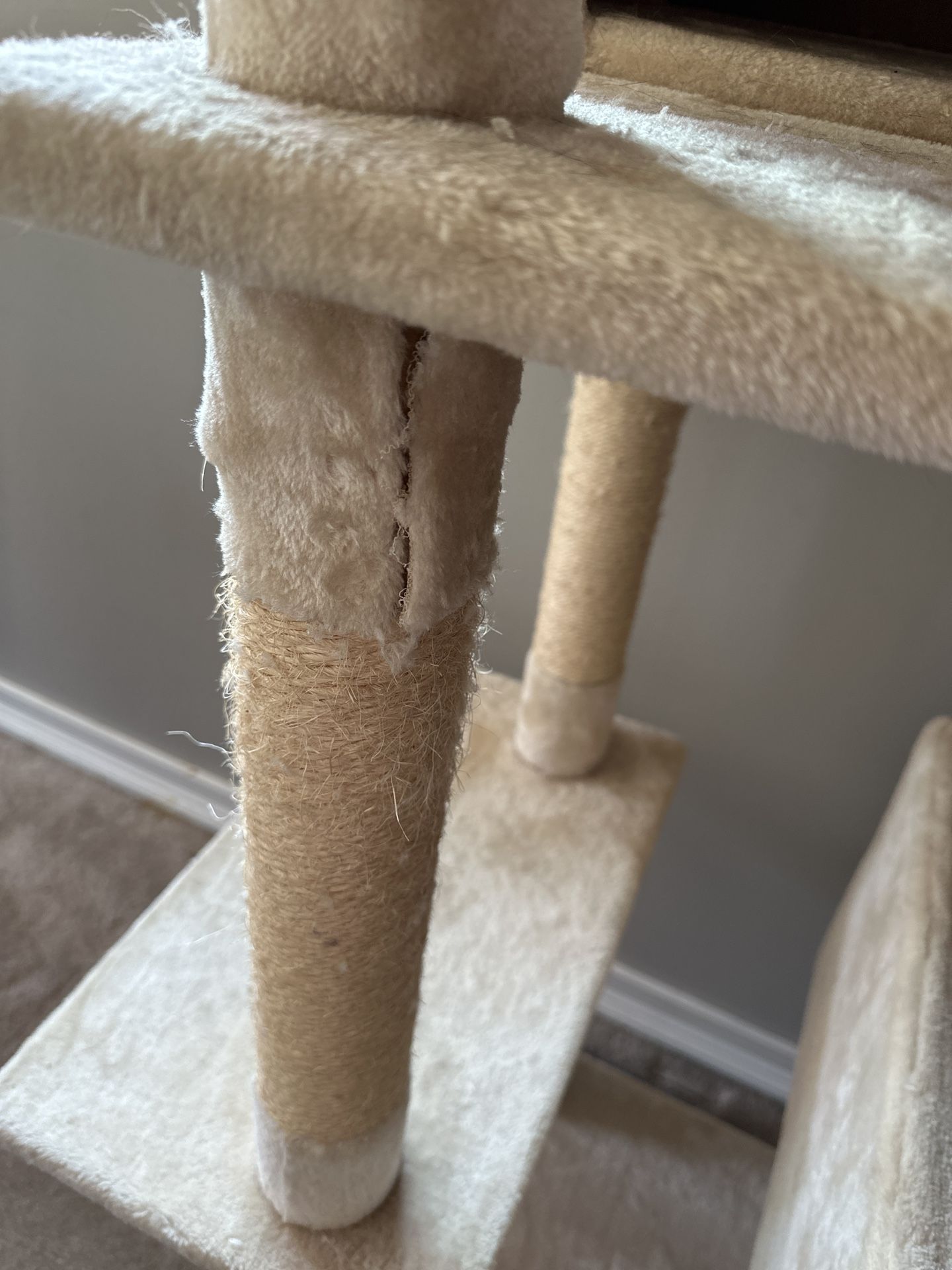 Frisco 72in Faux Fur Cat Tree & Condo New in Box for Sale in Renton