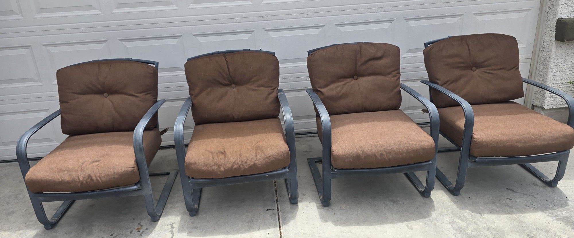 $300 BIG ROCKING 4 CHAIRS WITH SUNBRELLA CUSHIONS