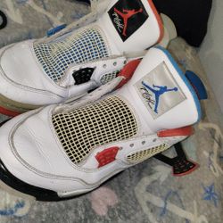 Size 10.5 Jordan  4 What The