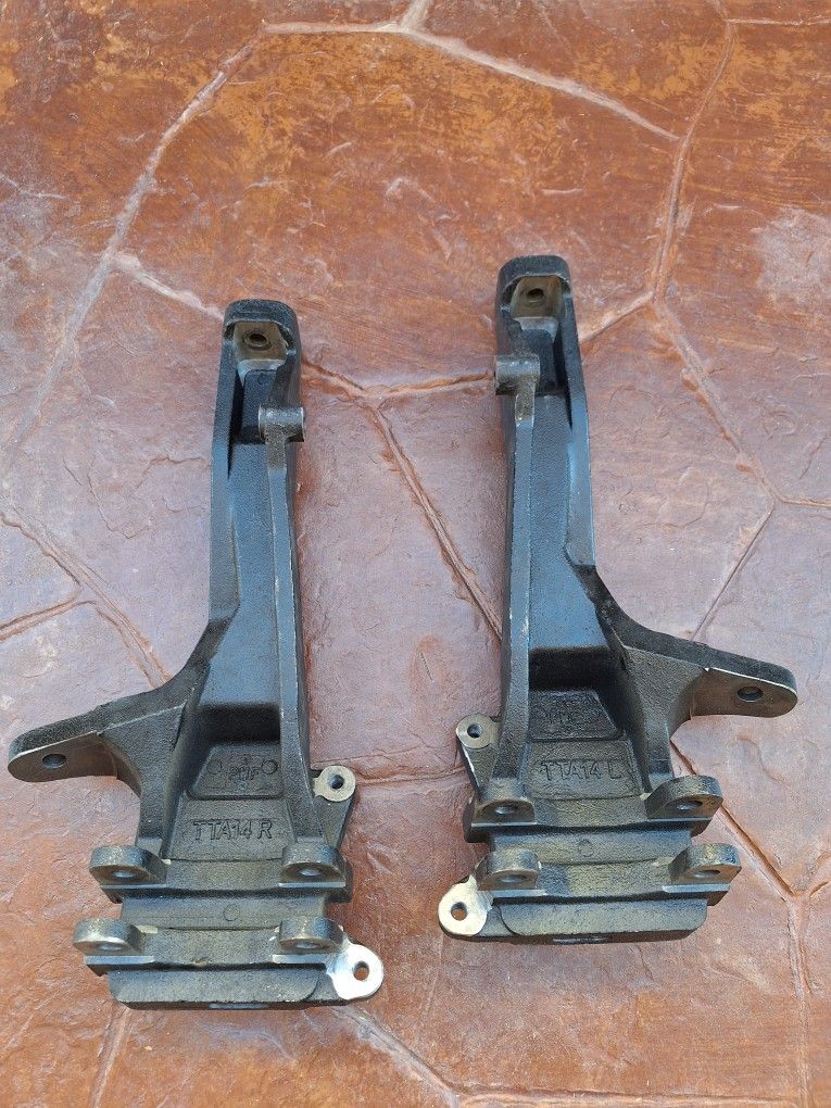 4" Lift Spindles Brakelines fits 2005 - 2021 Toyota Tacoma 6 Lug, Pre-runner 2WD