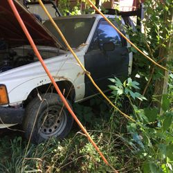 Toyota 1  Ton Dually Flat Bed With Tool Boxes