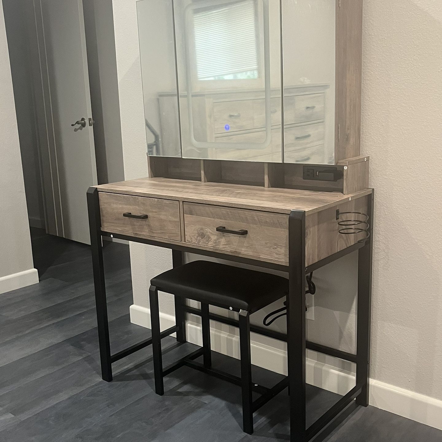 Makeup Vanity with Mirror & Chair