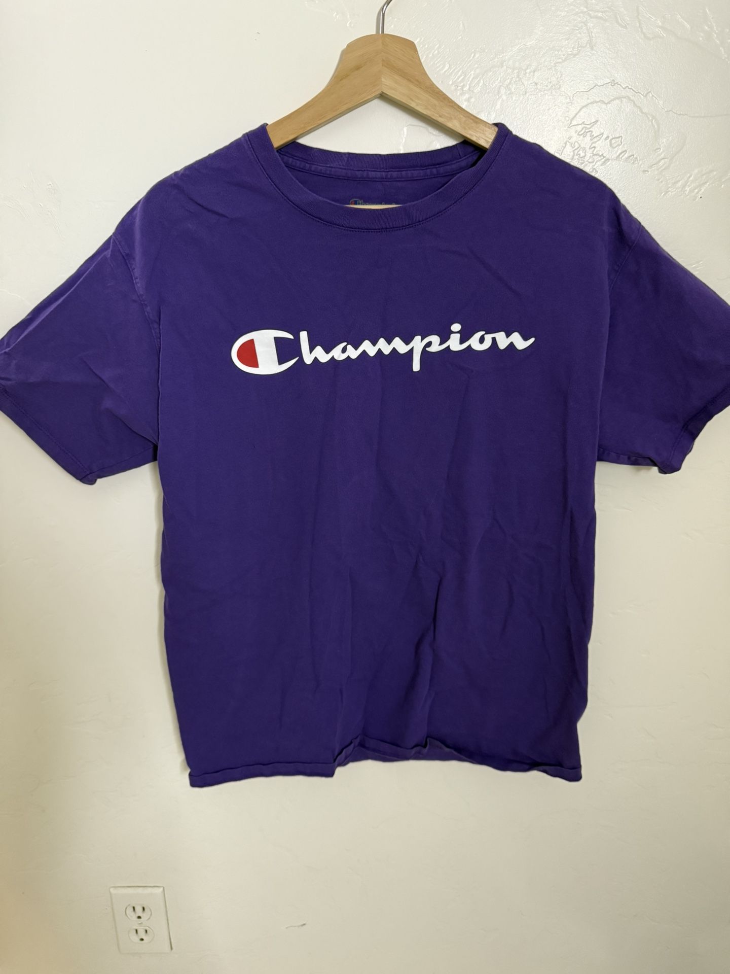 Champion Logo Tee – Purple Size M