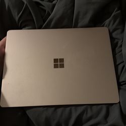 Window Laptop
