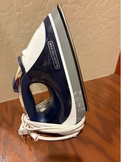 Iron Black +Decker