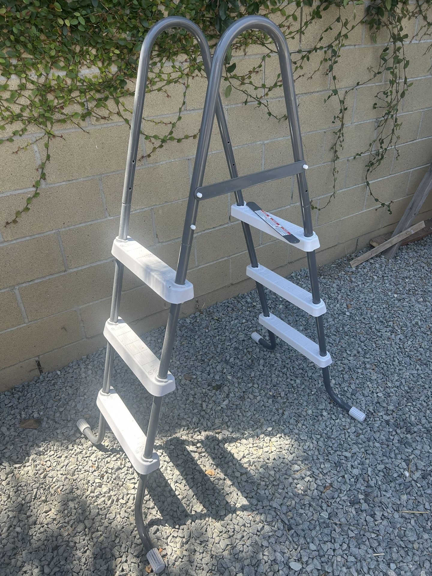 Intex Pool Ladder