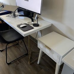 White Modern Desk 