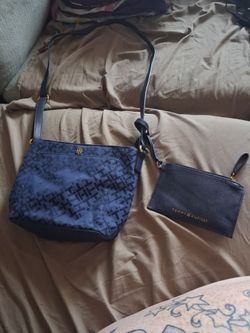 Tommy Hilfiger purse