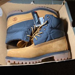 Timberland Boots Navy And Tan These Boots I Purchased From Marshall’s So They Open Box Which Mean No Lid But In Original Box Size 8 Fits A 8.5 