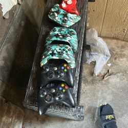 6 Xbox Controllers Sold 100$ for All 6