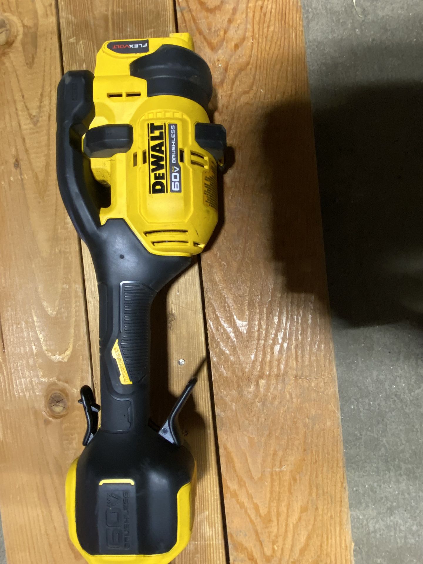 Dewalt 60 Volt Weedwacker
