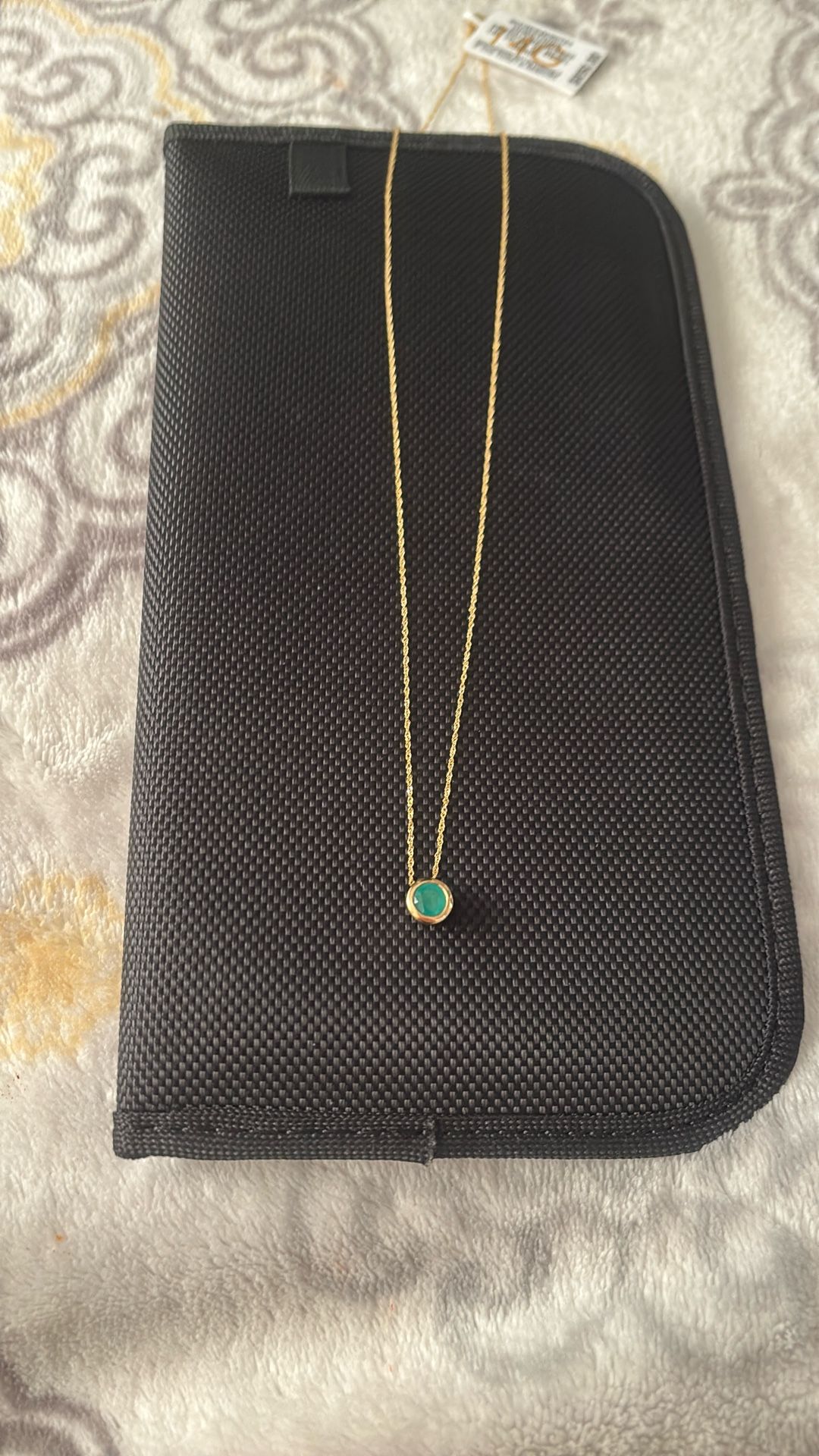 14k GOLD EMERALD NECKLACE