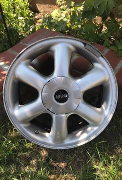 Mini Cooper 2010 original stock rims.