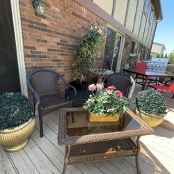 Very  Nice 4 Pieces patio set