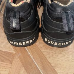 Burberry SHOES 