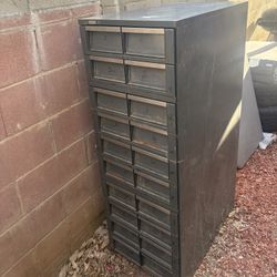 Tool Bold Cabinet 