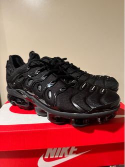 Nike vapor max black men size 11