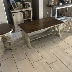 Set Farmhouse coffee Table And 2 Side Tables