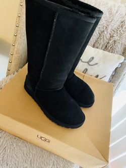 Black classic Tall UGG Boots Size 6