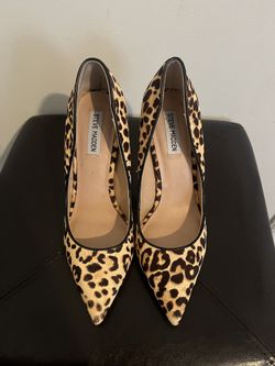 Steve Madden Daisie Leopard Pumps