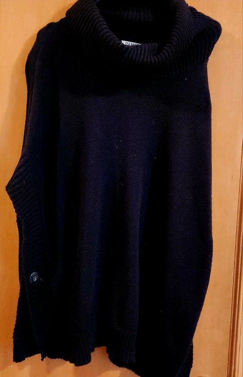 Black Old Navy M-L Poncho Sweater