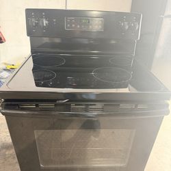 Ge Stove Electric Black 