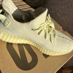 Yeezy 350 V2 Sz 10.5 