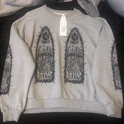 WDW Sweater Size Medium 