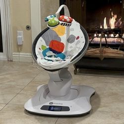 Baby Swing Mamaroo 4moms