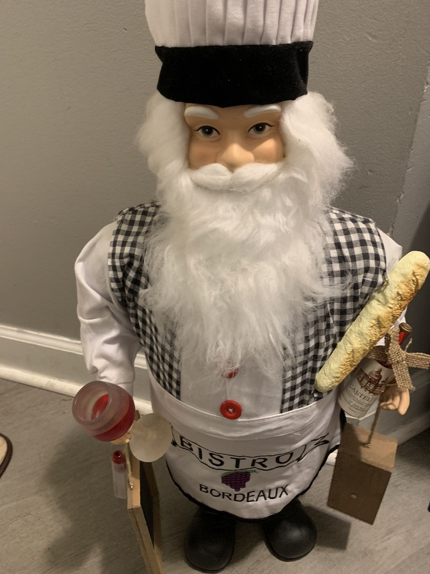 Santa Used Good