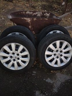 Wheels and tires 205 /55R16