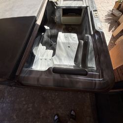 Hot tub for sale