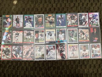 Chicago Bears NFL Football Card Lot (27 Cards)