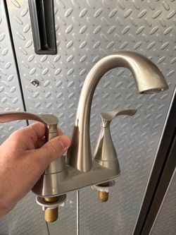 Delta bathroom faucets
