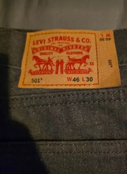 Brand New Levi 501 jeans size 46x30