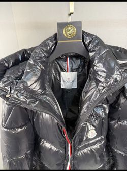 Monclear Puffed Jacket