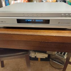Sony 5 Disc Multi CD/DVD Player Changer DVP-NC675P