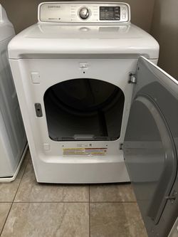 Washer and dryer combo